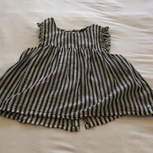 Short sleeve dress shirt